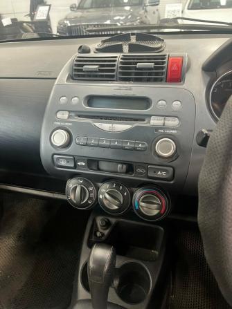 Honda Fit I с пробегом 2003 года, цена 289 000 рублей, 185000 км, хэтчбек, Автокод Объявления