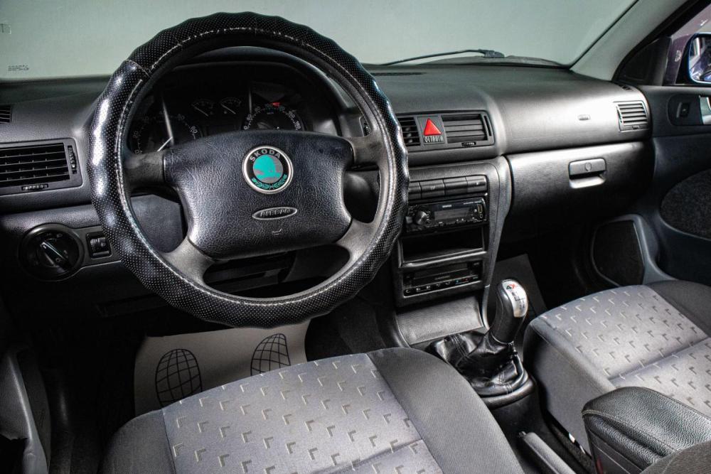 Skoda Octavia I (A4) Рестайлинг Сургут  - изображение 11
