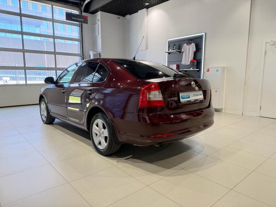 Skoda Octavia II (A5) Рестайлинг Москва  - изображение 6