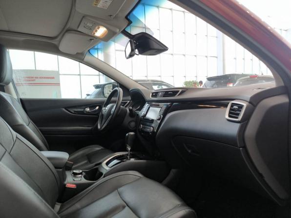 Nissan Qashqai II с пробегом 2017 года, цена 1 780 000 рублей, 112000 км, внедорожник, Автокод Объявления