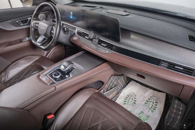 Chery Tiggo 8 Pro Max I Рестайлинг с пробегом 2023 года, цена 2 799 000 рублей, 61000 км, внедорожник, Автокод Объявления