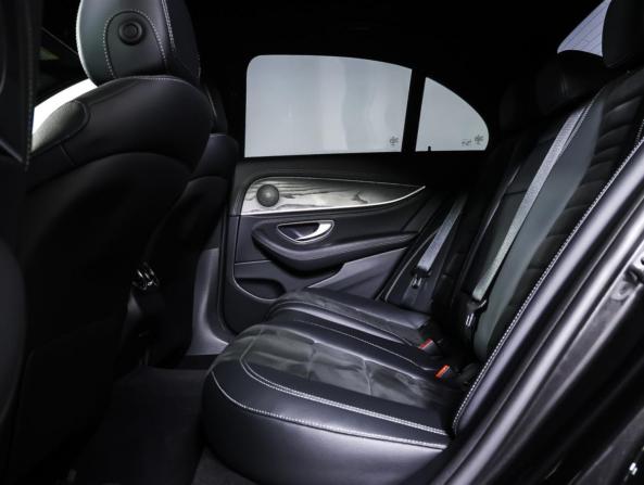 Mercedes-Benz E-Класс V (W213 S213 C238) Рестайлинг с пробегом 2020 года, цена 4 946 000 рублей, 53653 км, седан, Автокод Объявления