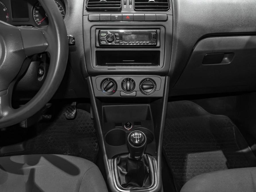 Volkswagen Polo V Екатеринбург  - изображение 18