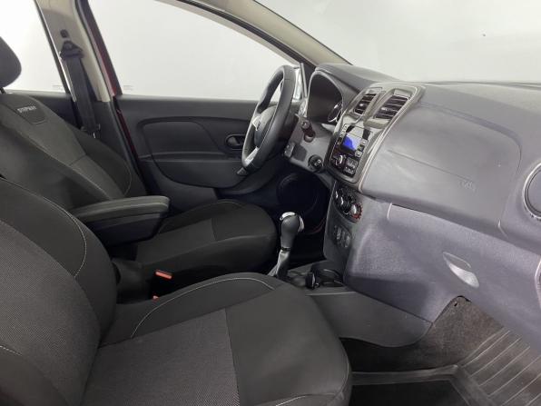 Renault Sandero II Рестайлинг с пробегом 2018 года, цена 1 220 000 рублей, 90936 км, хэтчбек, Автокод Объявления