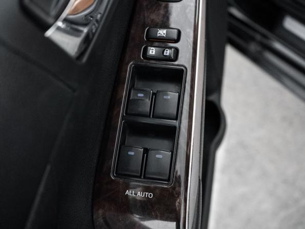 Toyota Camry VII (XV50) Рестайлинг 2 с пробегом 2017 года, цена 2 270 000 рублей, 170563 км, седан, Автокод Объявления
