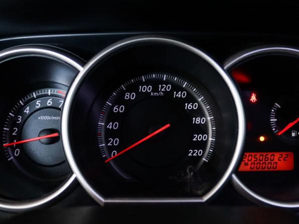 Nissan Tiida I Рестайлинг с пробегом 2010 года, цена 740 000 рублей, 205000 км, седан, Автокод Объявления