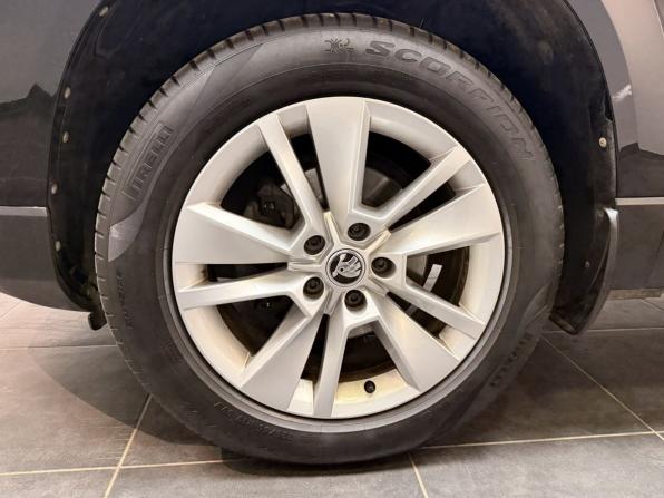 Skoda Karoq I с пробегом 2021 года, цена 2 500 000 рублей, 31013 км, внедорожник, Автокод Объявления