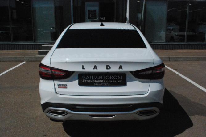 Lada (ВАЗ) Vesta I Рестайлинг (NG) с пробегом 2024 года, цена 1 380 000 рублей, 34000 км, седан, Автокод Объявления