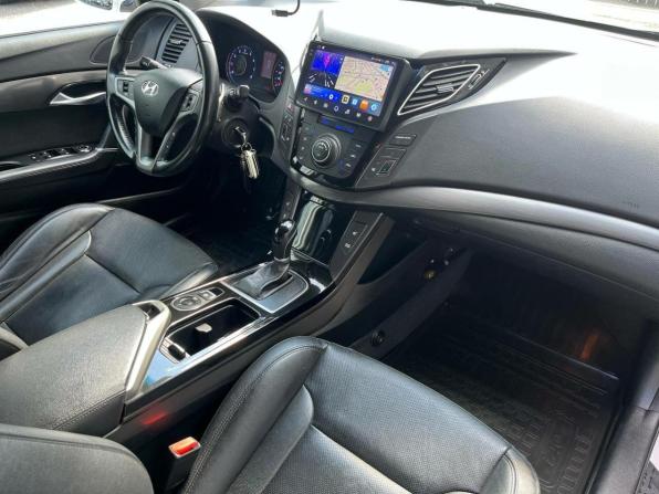 Hyundai i40 I Рестайлинг с пробегом 2016 года, цена 1 289 000 рублей, 129300 км, универсал, Автокод Объявления