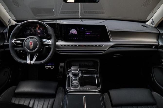 Hongqi H9 I Рестайлинг с пробегом 2024 года, цена 5 000 000 рублей, 550 км, седан, Автокод Объявления