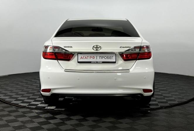 Toyota Camry VII (XV50) Рестайлинг с пробегом 2015 года, цена 1 770 000 рублей, 221000 км, седан, Автокод Объявления