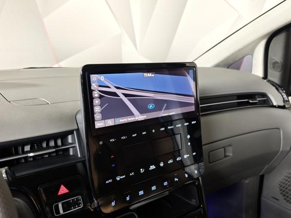 Hyundai Staria I с пробегом 2025 года, цена 8 760 000 рублей, 2864 км, минивэн, Автокод Объявления