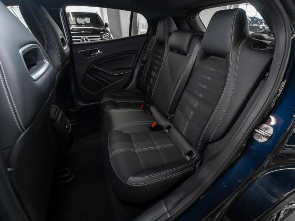 Mercedes-Benz GLA I (X156) Рестайлинг с пробегом 2017 года, цена 2 680 000 рублей, 77492 км, внедорожник, Автокод Объявления