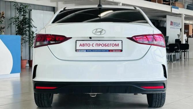Hyundai Solaris II Рестайлинг с пробегом 2022 года, цена 1 698 000 рублей, 242000 км, седан, Автокод Объявления