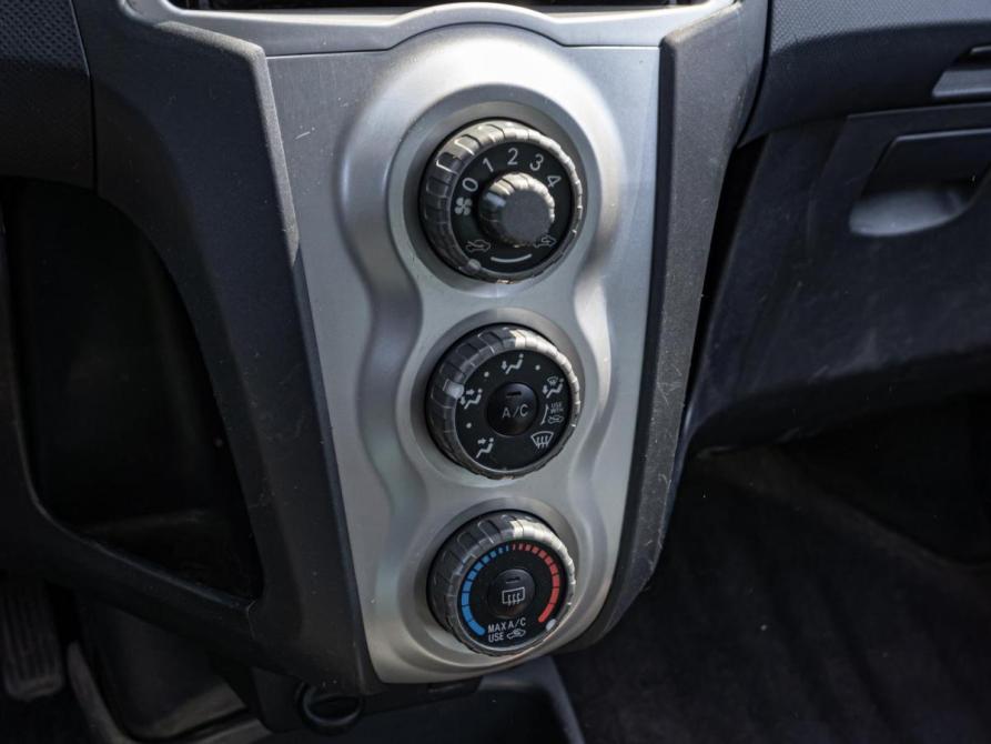 Toyota Yaris II Краснодар  - изображение 12