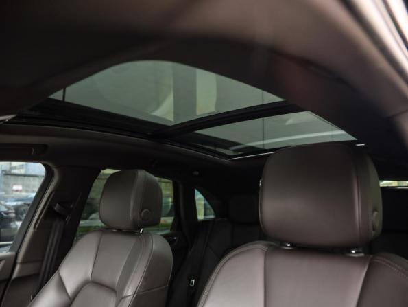 Porsche Macan I Рестайлинг с пробегом 2019 года, цена 4 100 000 рублей, 72323 км, внедорожник, Автокод Объявления