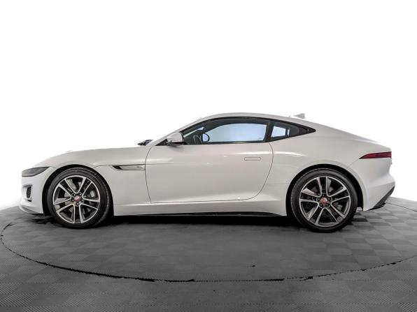 Jaguar F-Type I Рестайлинг 2 с пробегом 2020 года, цена 5 555 000 рублей, 23626 км, купе, Автокод Объявления