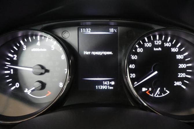 Nissan Qashqai II с пробегом 2018 года, цена 1 599 000 рублей, 113000 км, внедорожник, Автокод Объявления