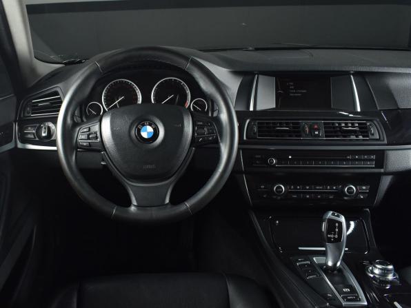 BMW 5 серии VI (F10/F11/F07) Рестайлинг с пробегом 2014 года, цена 2 219 995 рублей, 155580 км, седан, Автокод Объявления