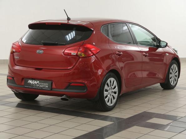 Kia Ceed II с пробегом 2013 года, цена 691 000 рублей, 260000 км, хэтчбек, Автокод Объявления