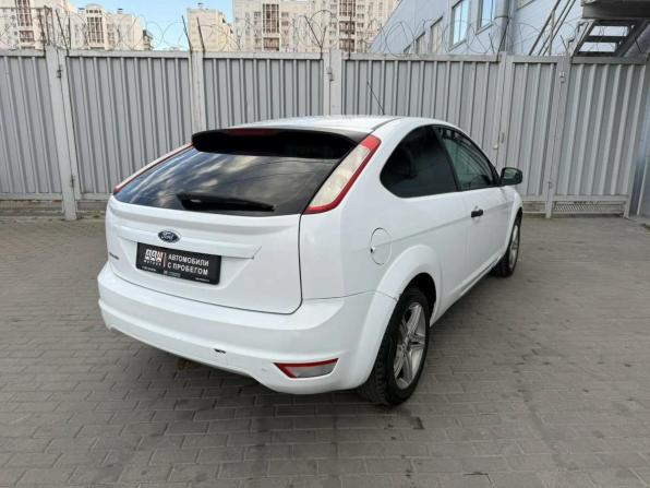 Ford Focus II Рестайлинг с пробегом 2009 года, цена 399 000 рублей, 235190 км, хэтчбек, Автокод Объявления