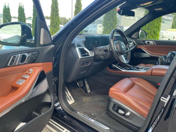 BMW X7 I (G07) Рестайлинг с пробегом 2023 года, цена 12 293 000 рублей, 64213 км, внедорожник, Автокод Объявления