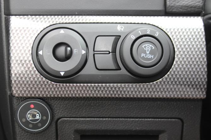Chevrolet Captiva I Рестайлинг с пробегом 2012 года, цена 997 000 рублей, 204631 км, внедорожник, Автокод Объявления