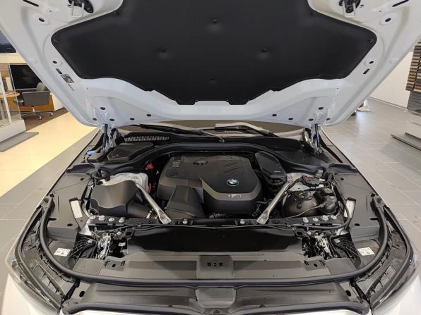 BMW 5 серии VIII (G60/G61/G68) с пробегом 2025 года, цена 8 350 000 рублей, 20 км, седан, Автокод Объявления