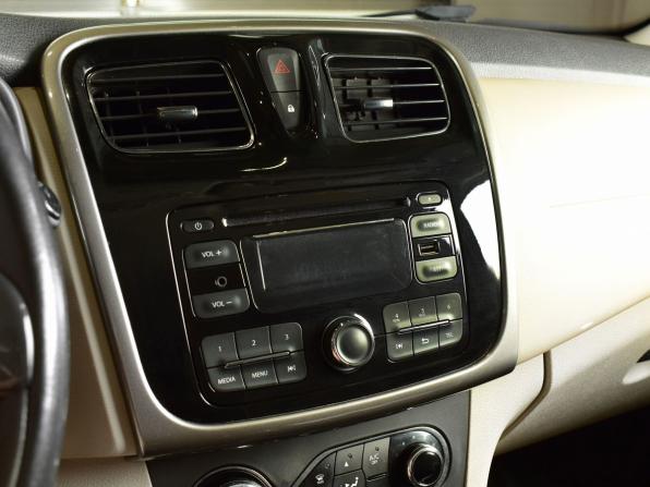 Renault Logan II с пробегом 2016 года, цена 779 999 рублей, 189661 км, седан, Автокод Объявления