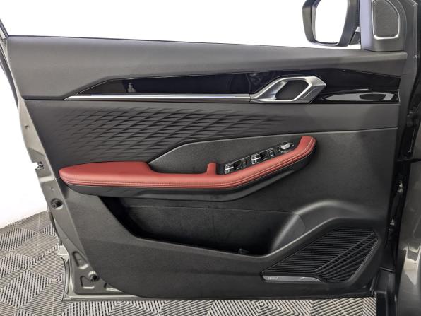Geely Coolray I Рестайлинг с пробегом 2024 года, цена 2 299 000 рублей, 14538 км, внедорожник, Автокод Объявления