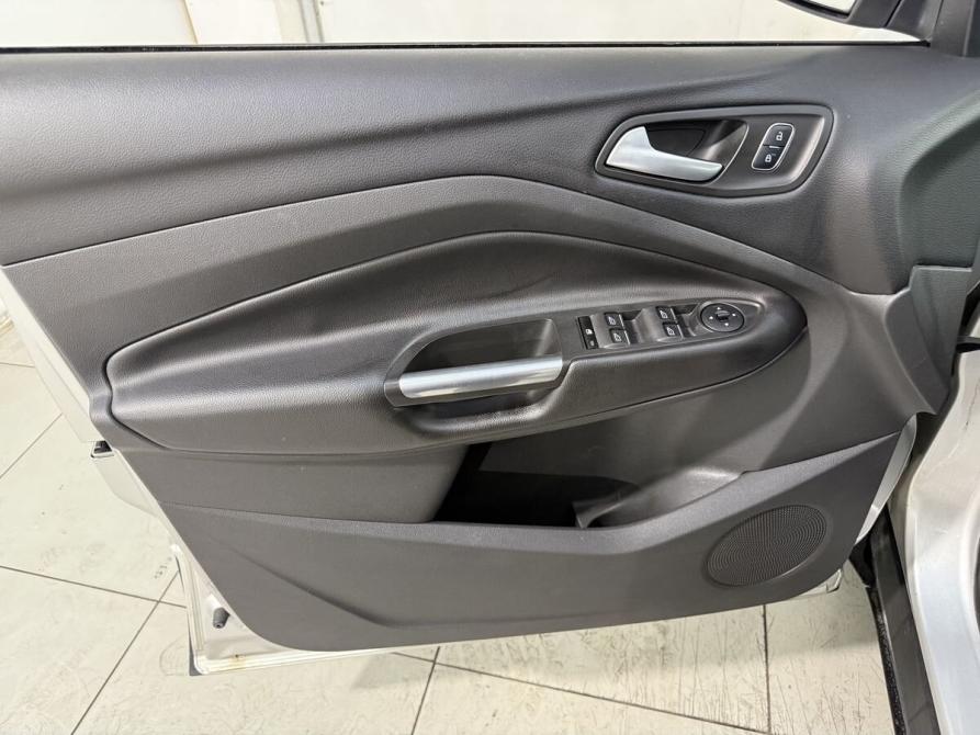 Ford Kuga II Рестайлинг Химки  - изображение 17