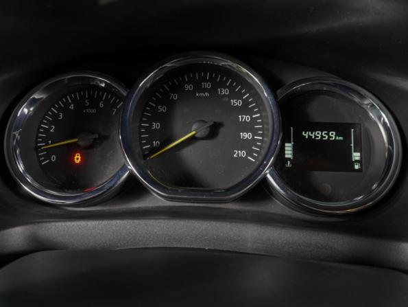 Renault Sandero II Рестайлинг с пробегом 2019 года, цена 1 179 000 рублей, 44959 км, хэтчбек, Автокод Объявления