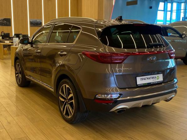 Kia Sportage IV Рестайлинг с пробегом 2018 года, цена 2 089 000 рублей, 182000 км, внедорожник, Автокод Объявления
