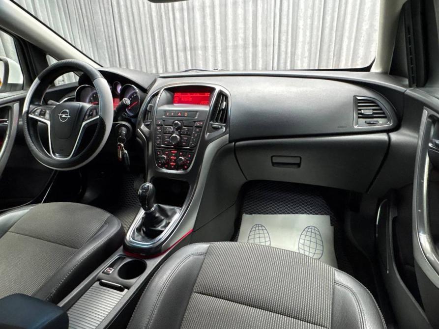 Opel Astra J Стерлитамак  - изображение 31