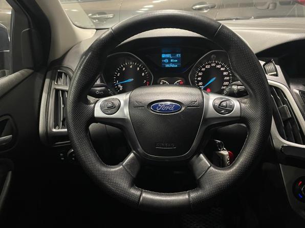 Ford Focus III с пробегом 2013 года, цена 569 000 рублей, 191740 км, хэтчбек, Автокод Объявления