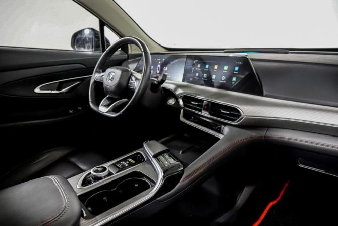 Changan UNI-T I с пробегом 2023 года, цена 1 799 000 рублей, 72500 км, внедорожник, Автокод Объявления