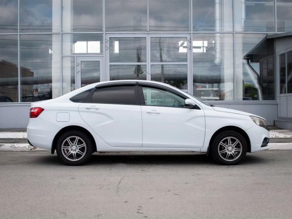 Lada (ВАЗ) Vesta I с пробегом 2018 года, цена 850 000 рублей, 109098 км, седан, Автокод Объявления