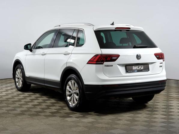 Volkswagen Tiguan II с пробегом 2018 года, цена 2 222 222 рубля, 146628 км, внедорожник, Автокод Объявления