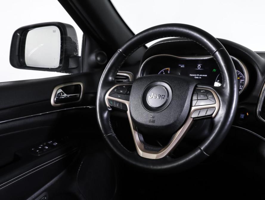 Jeep Grand Cherokee IV (WK2) Рестайлинг Москва  - изображение 13