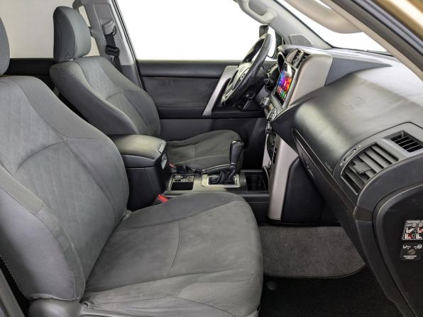 Toyota Land Cruiser Prado 150 Series с пробегом 2012 года, цена 2 700 000 рублей, 283219 км, внедорожник, Автокод Объявления