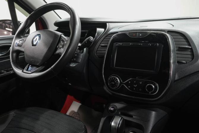 Renault Kaptur I с пробегом 2019 года, цена 1 599 000 рублей, 135294 км, внедорожник, Автокод Объявления