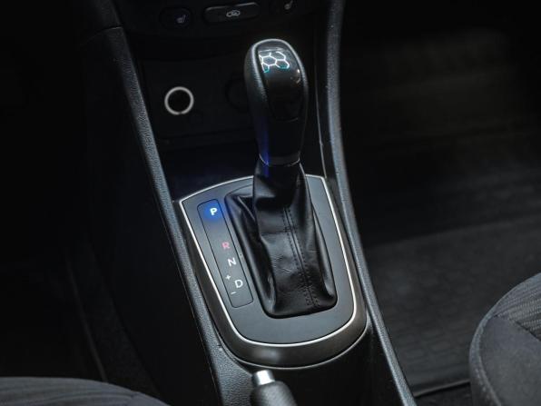 Hyundai Solaris I Рестайлинг с пробегом 2015 года, цена 1 219 000 рублей, 94254 км, хэтчбек, Автокод Объявления