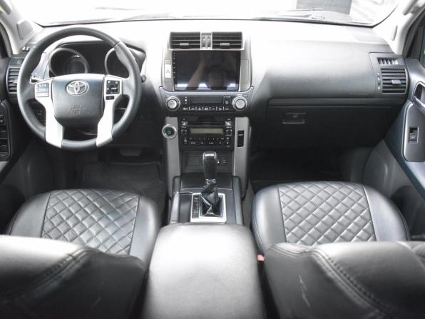 Toyota Land Cruiser Prado 150 Series с пробегом 2012 года, цена 2 185 000 рублей, 270157 км, внедорожник, Автокод Объявления