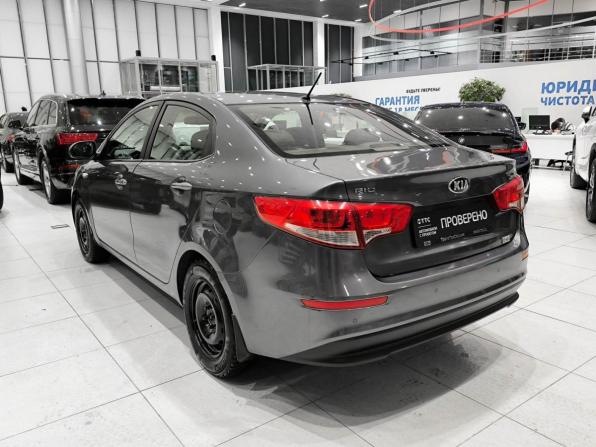 Kia Rio III Рестайлинг с пробегом 2016 года, цена 699 000 рублей, 251501 км, седан, Автокод Объявления