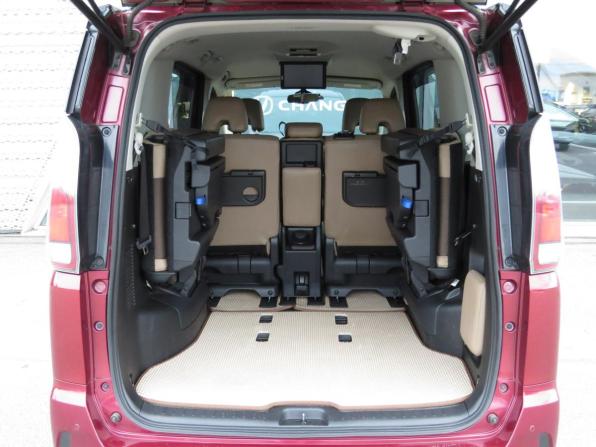 Nissan Serena V (C27) с пробегом 2016 года, цена 1 395 000 рублей, 185000 км, минивэн, Автокод Объявления