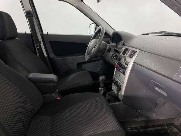 Lada (ВАЗ) Priora I с пробегом 2012 года, цена 560 000 рублей, 84124 км, универсал, Автокод Объявления