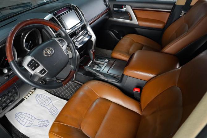 Toyota Land Cruiser 200 Series Рестайлинг 1 с пробегом 2014 года, цена 4 729 000 рублей, 226649 км, внедорожник, Автокод Объявления