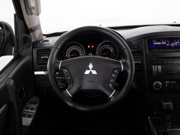 Mitsubishi Pajero IV с пробегом 2006 года, цена 1 449 000 рублей, 231666 км, внедорожник, Автокод Объявления