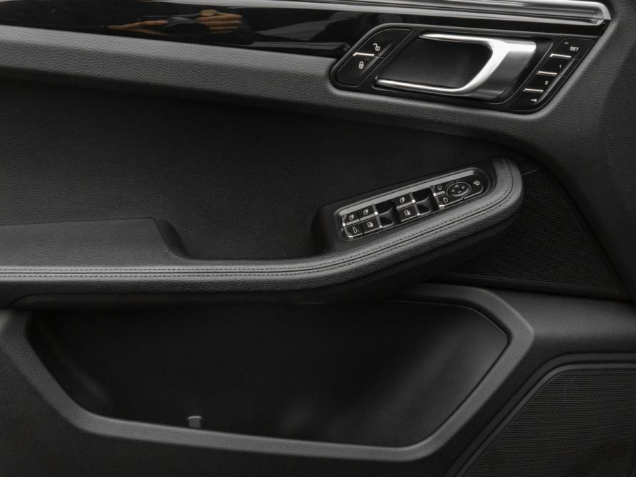 Porsche Macan I Москва  - изображение 15