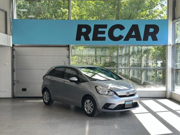 Honda Fit IV с пробегом 2021 года, цена 1 299 999 рублей, 79320 км, хэтчбек, Автокод Объявления
